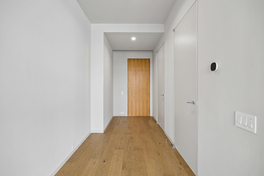 2430 Victory Park Lane - Photo 21