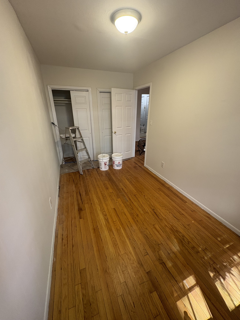 25th Street/8th Avenue  - Photo 3