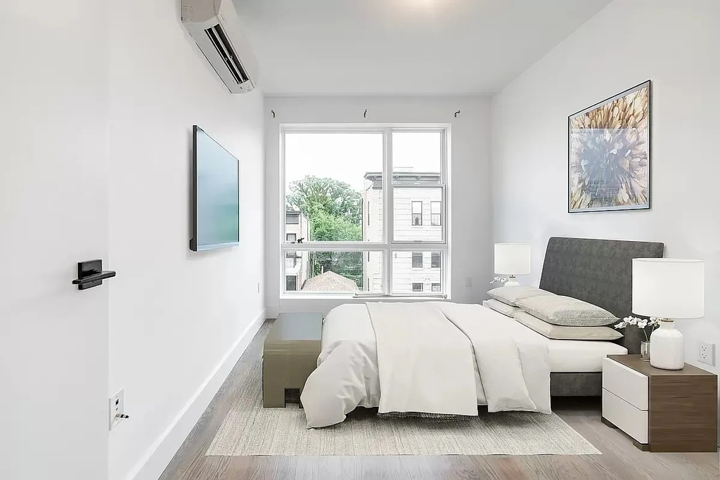 254 East 28th Street - Photo 2