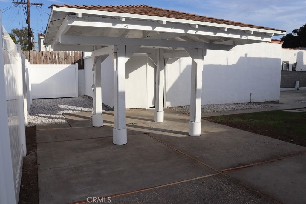 1917 W 74th - Photo 67