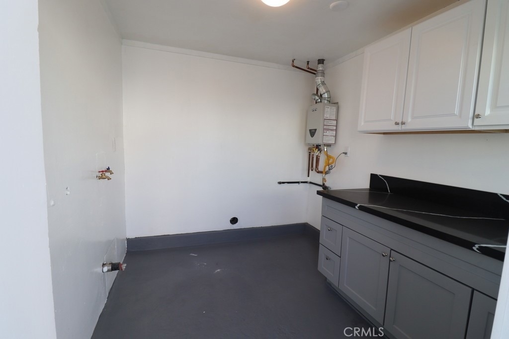 1917 W 74th - Photo 43