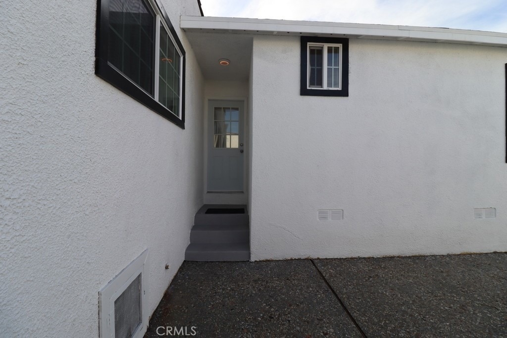1917 W 74th - Photo 42