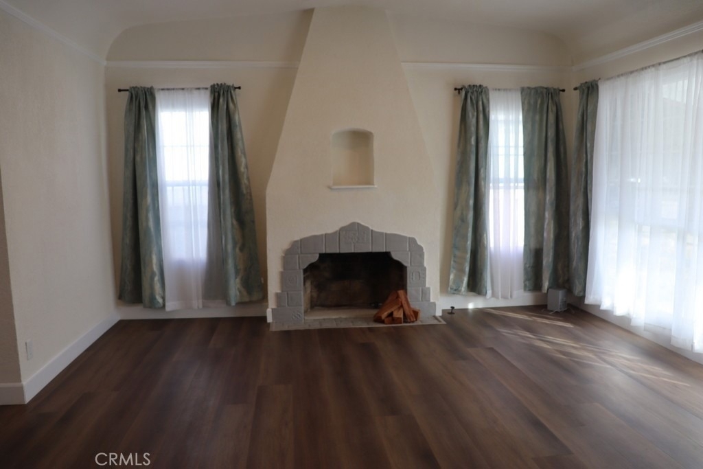 1917 W 74th - Photo 15