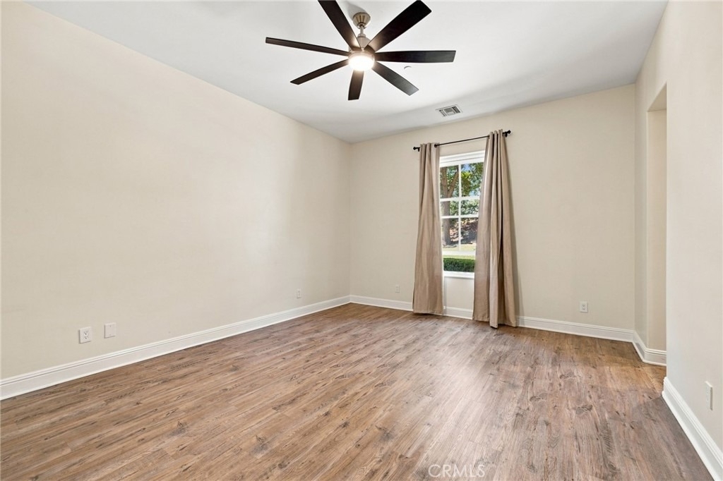 5182 Garrett Court - Photo 33