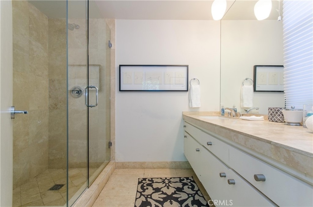 510 Leslie - Photo 14