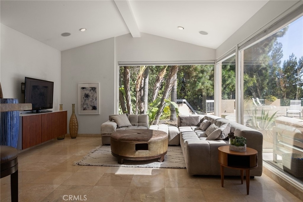 510 Leslie - Photo 21