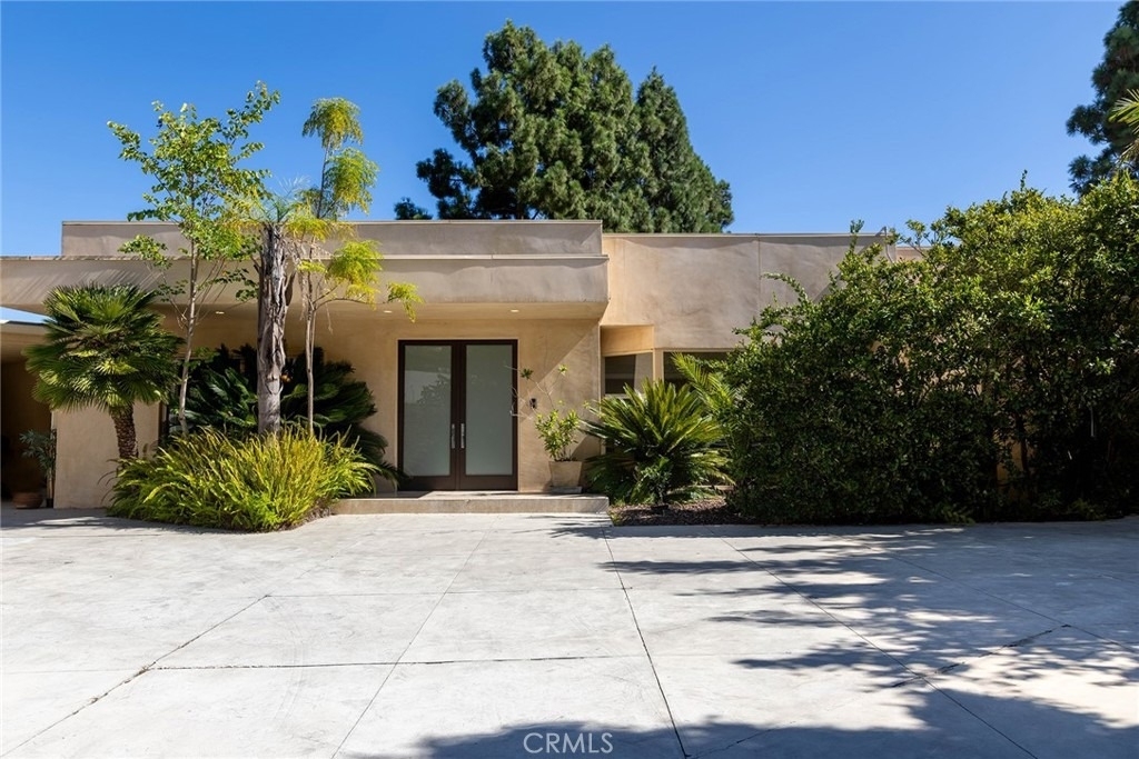 510 Leslie - Photo 2