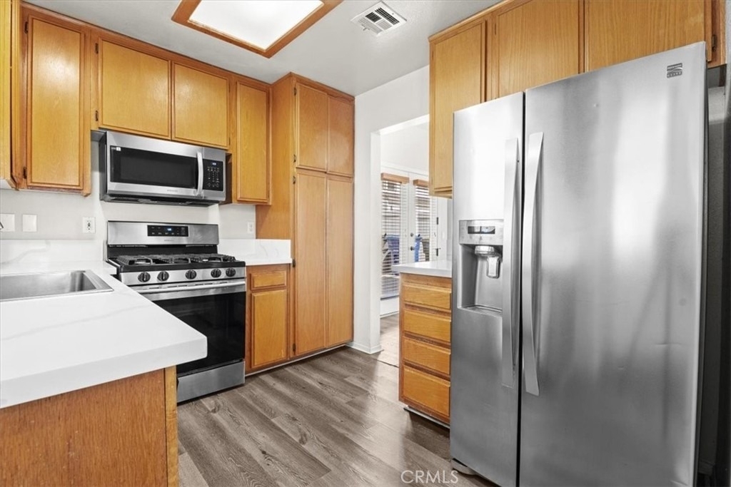 313 E Oak Avenue - Photo 14