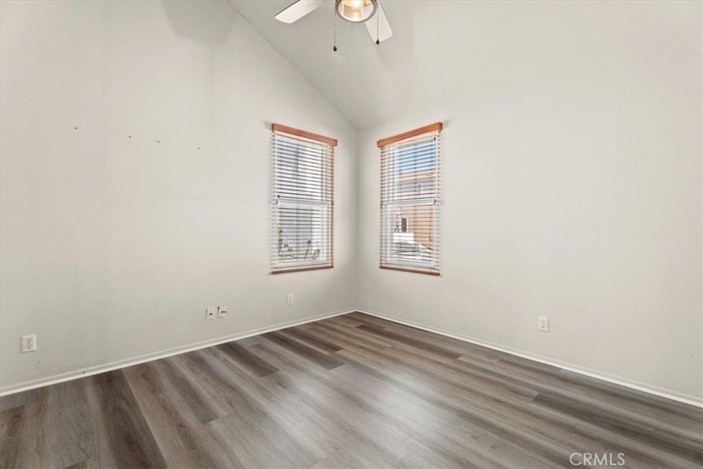 313 E Oak Avenue - Photo 20