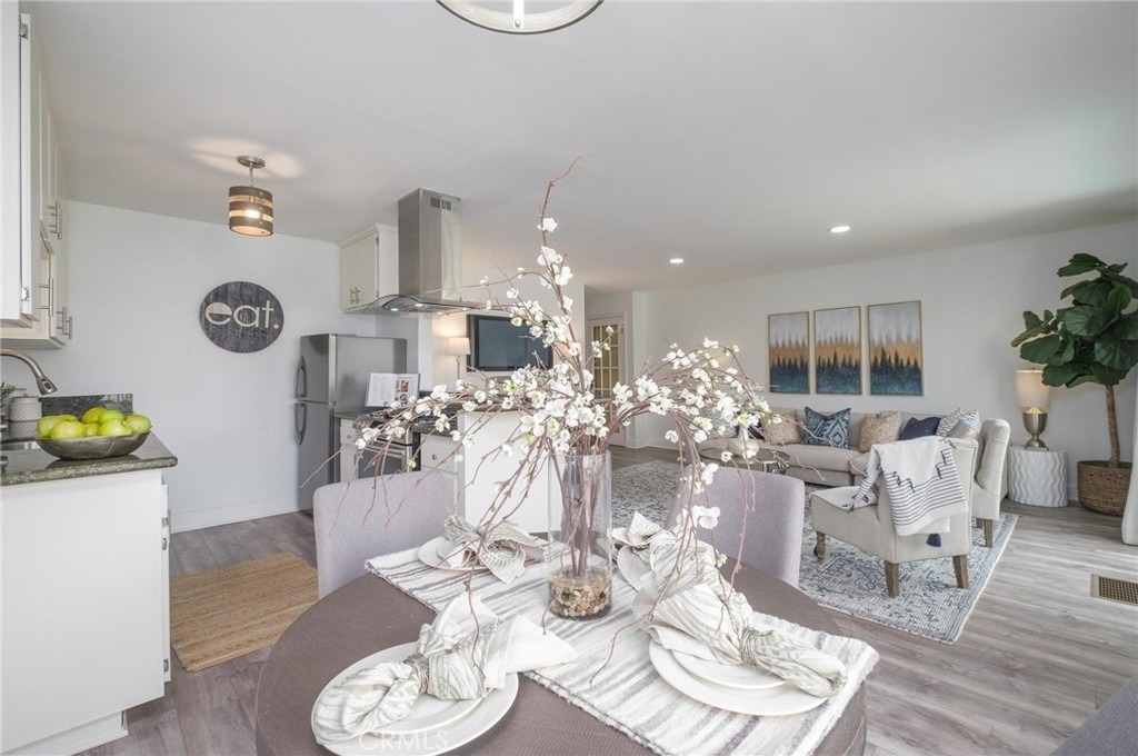 1720 Ardmore Avenue - Photo 14