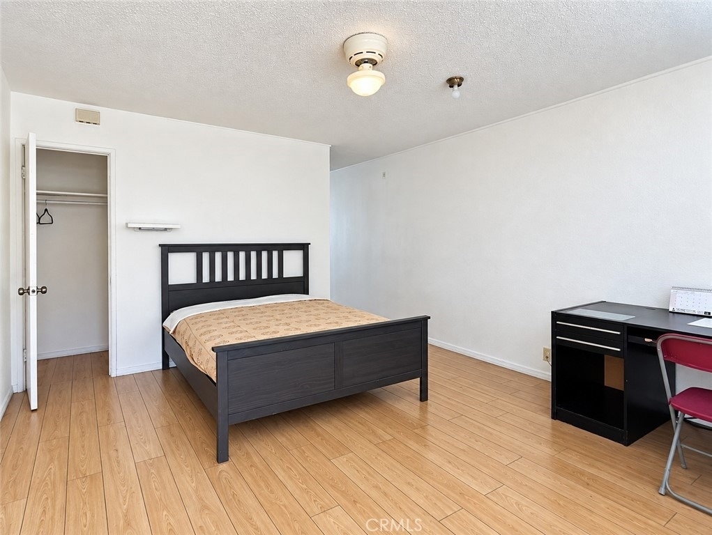 12801 Norwalk - Photo 2