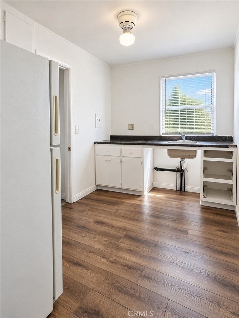 12801 Norwalk - Photo 4