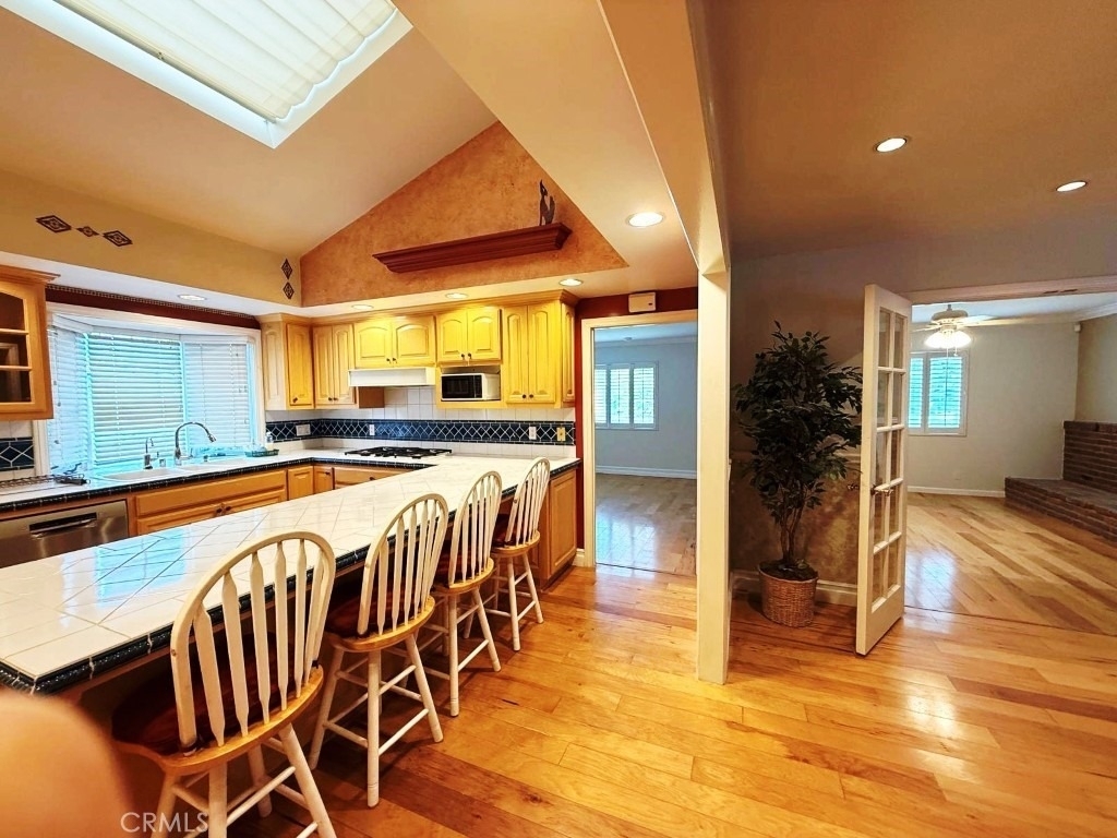 308 Somerset - Photo 4