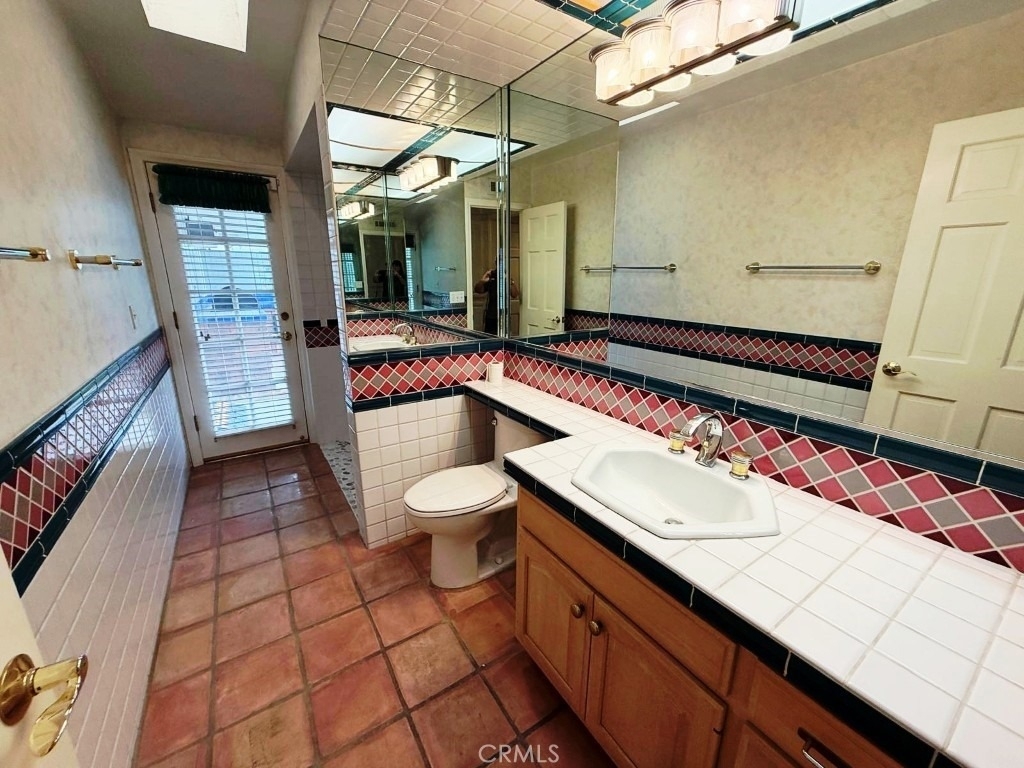 308 Somerset - Photo 18