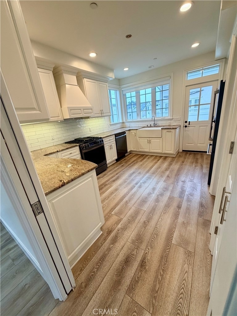613 Poppy Avenue - Photo 5