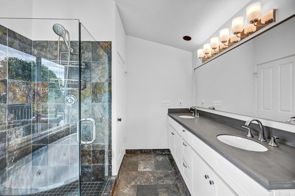 325 13th Street - Photo 24