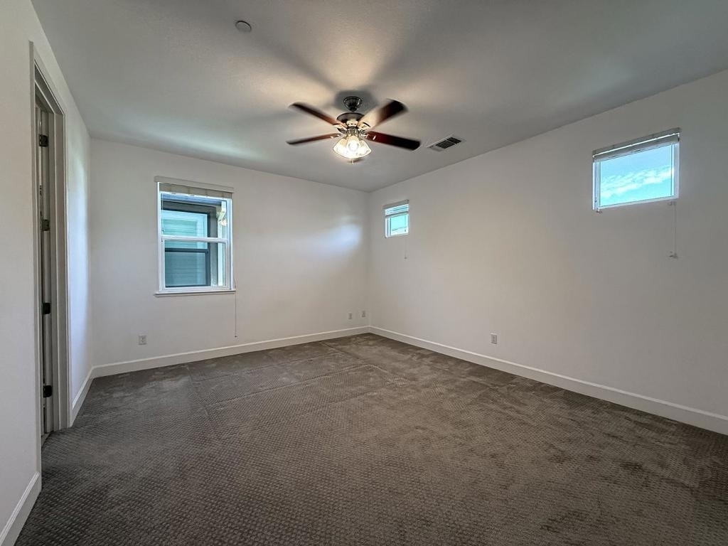 4028 Freestone Place - Photo 9