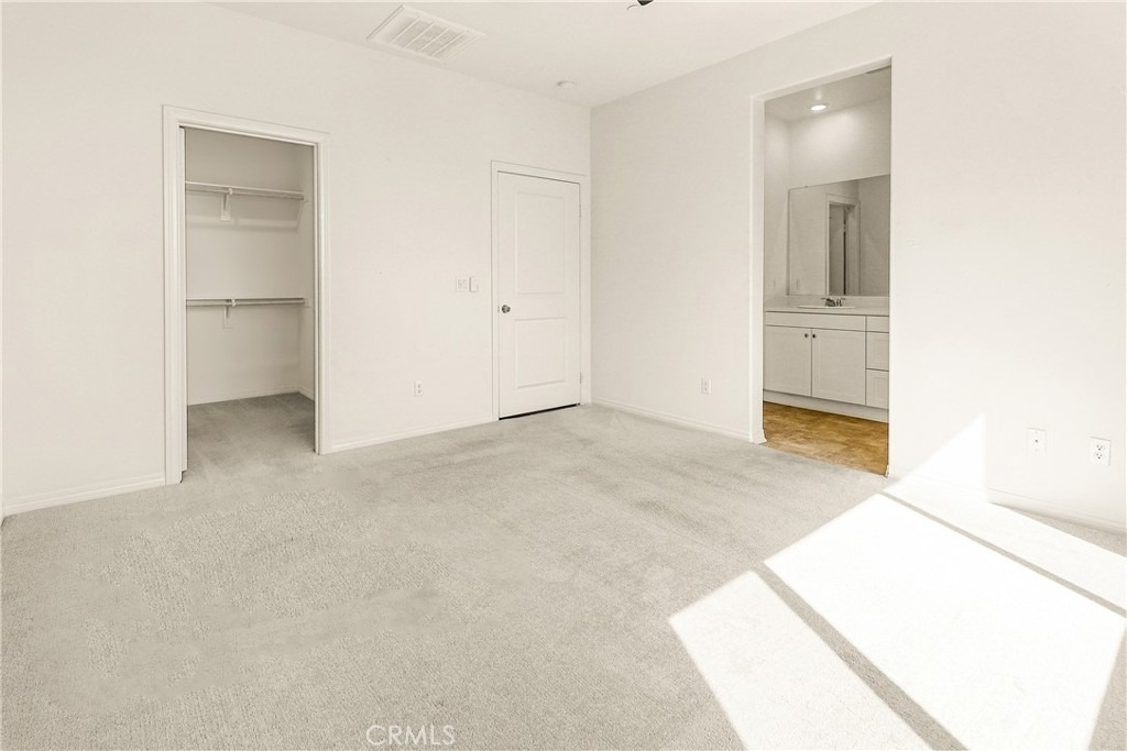 29752 Wolf Glen Court - Photo 18