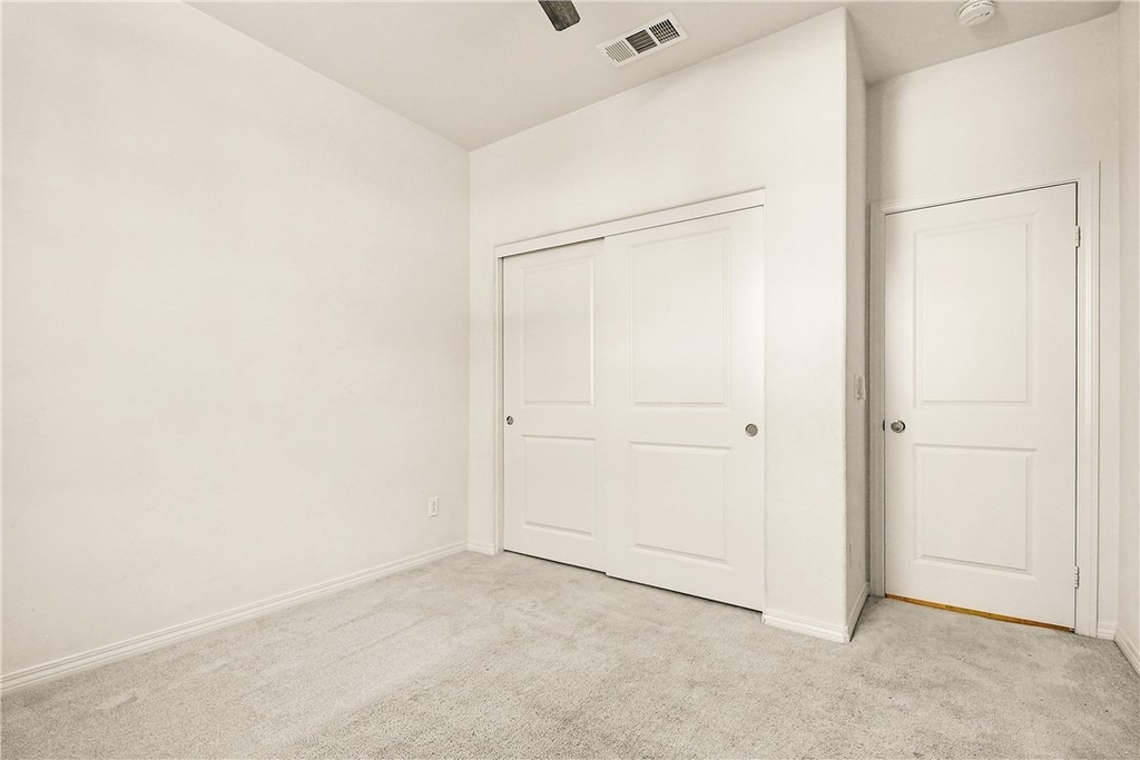 29752 Wolf Glen Court - Photo 5