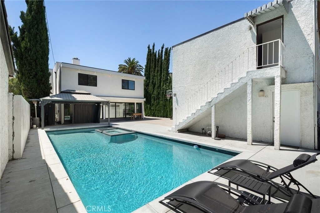 4630 Cedros Avenue - Photo 36