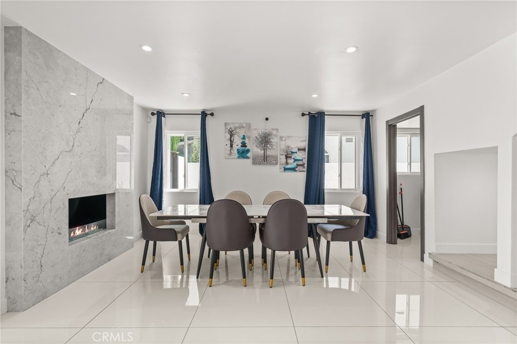 4630 Cedros Avenue - Photo 12