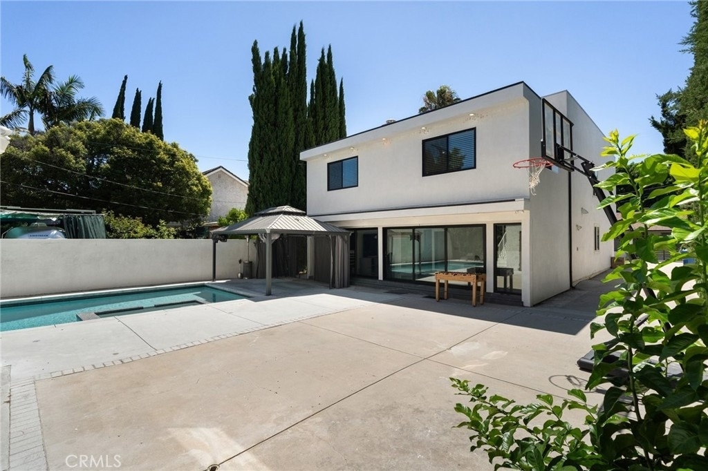4630 Cedros Avenue - Photo 40