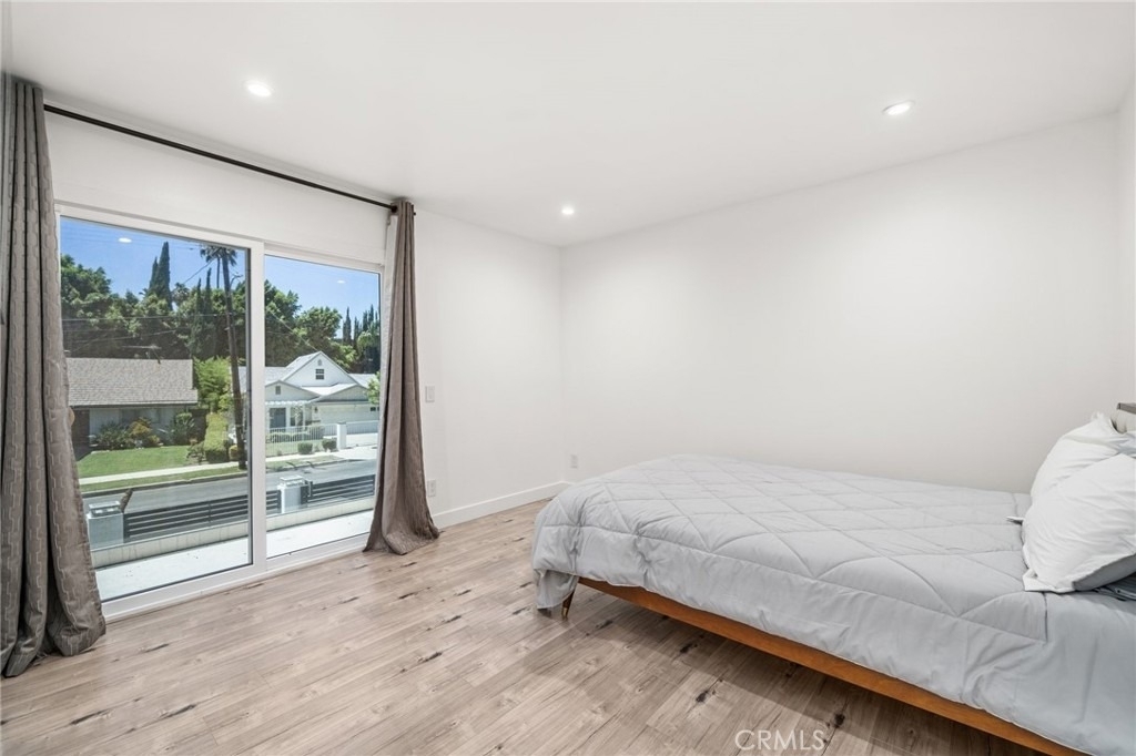 4630 Cedros Avenue - Photo 29