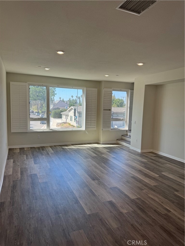 10742 Paramount - Photo 10