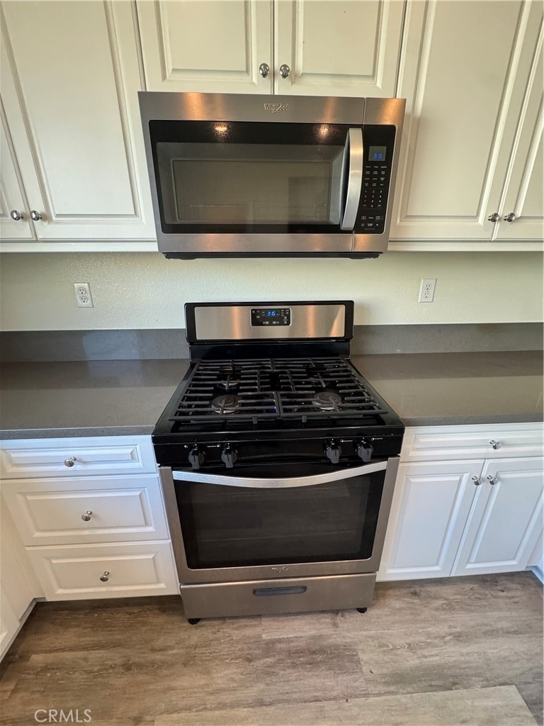 10742 Paramount - Photo 16