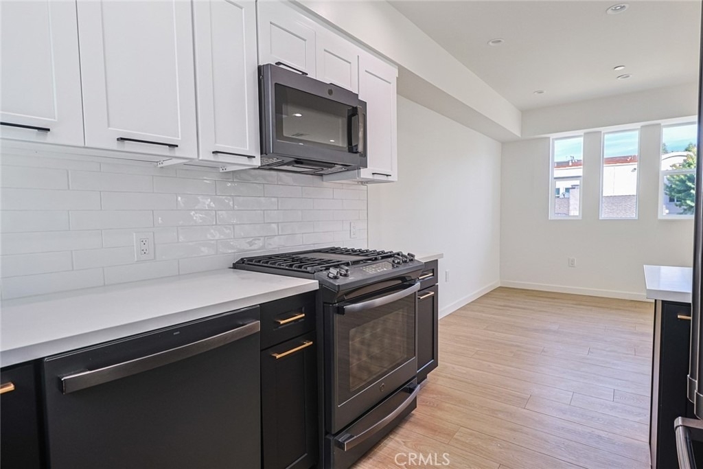 1227 June St - Photo 23