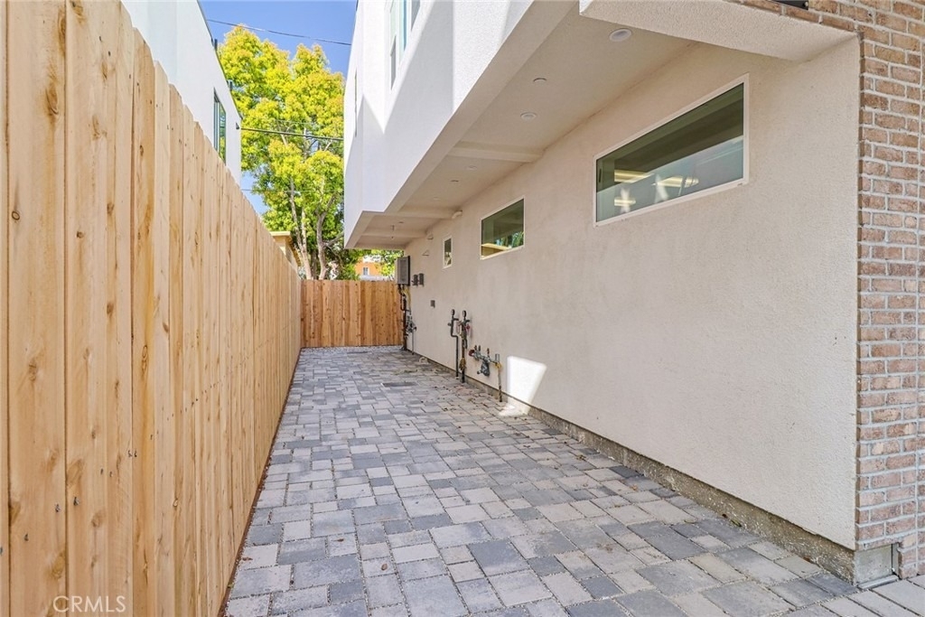 1227 June St - Photo 44