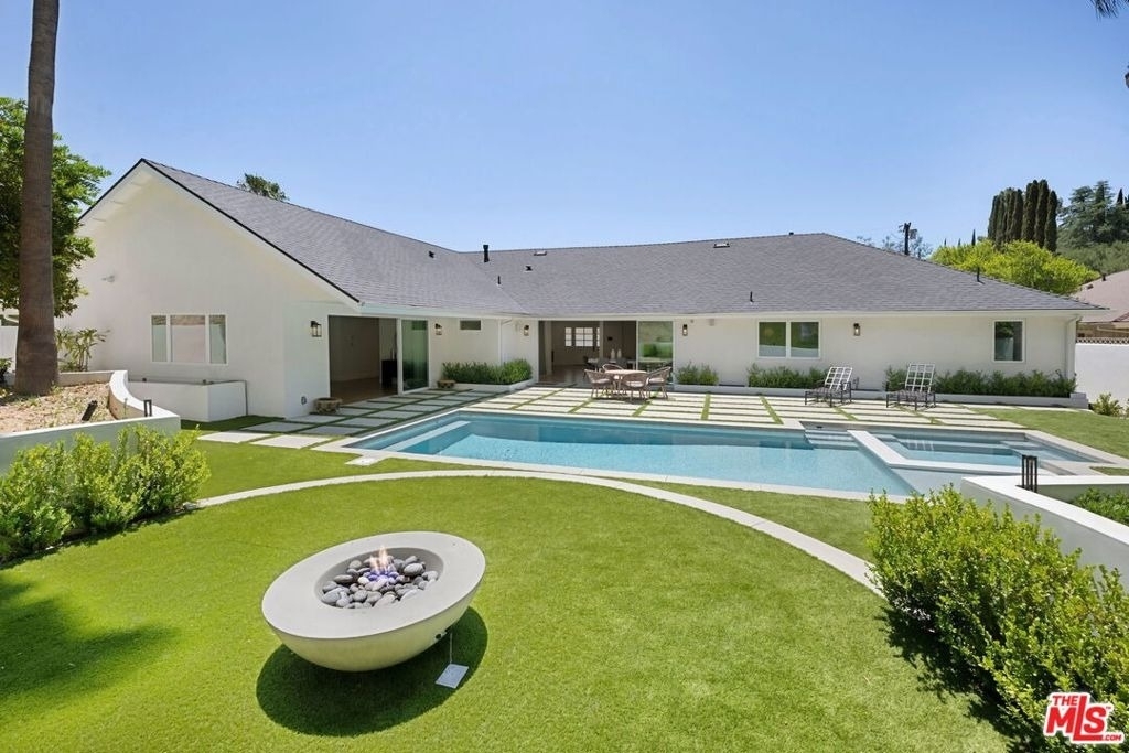 4405 Estrondo Drive - Photo 14