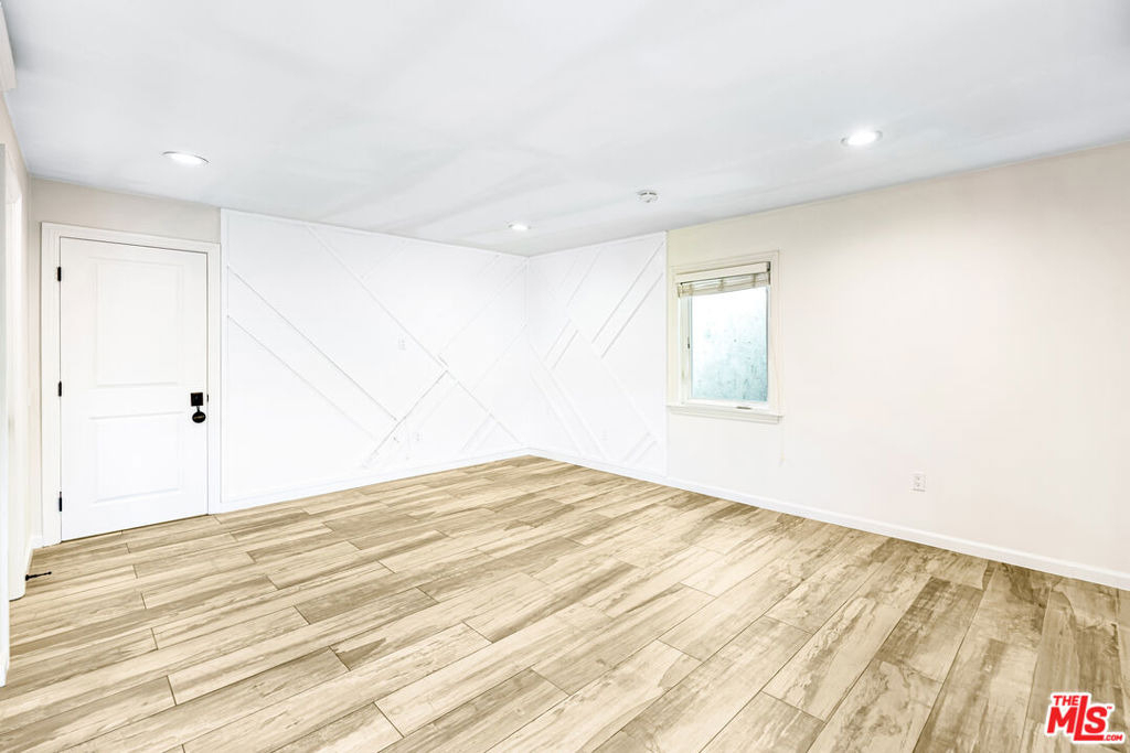 14516 Otsego Street - Photo 36