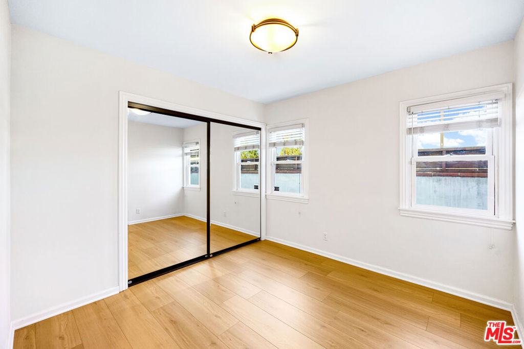 14516 Otsego Street - Photo 17