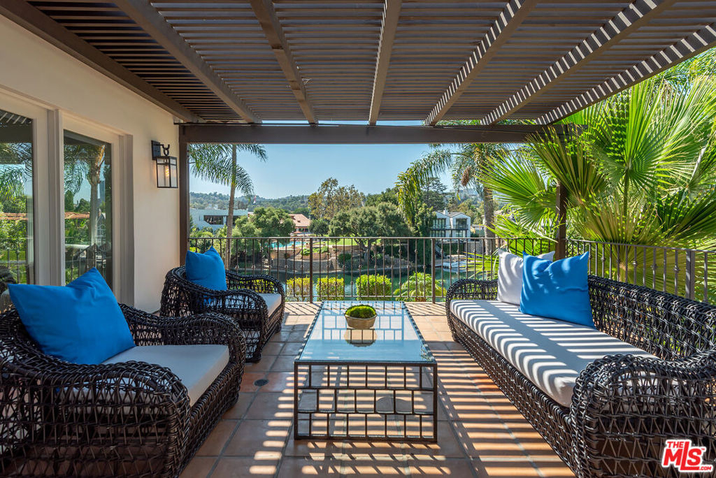 9928 Toluca Lake Avenue - Photo 16