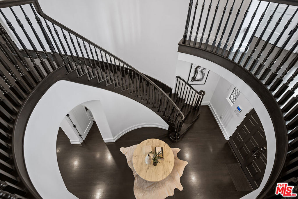 9928 Toluca Lake Avenue - Photo 31