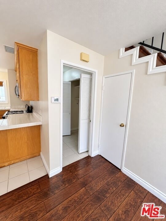 11735 Valley View Avenue - Photo 5