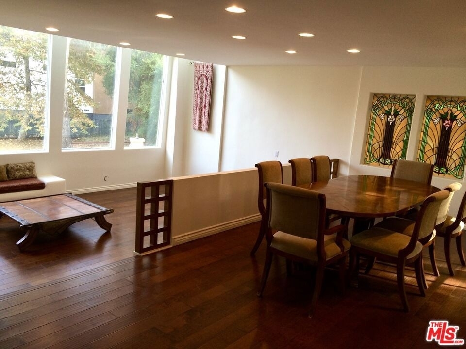 708 Thornhill Road - Photo 8