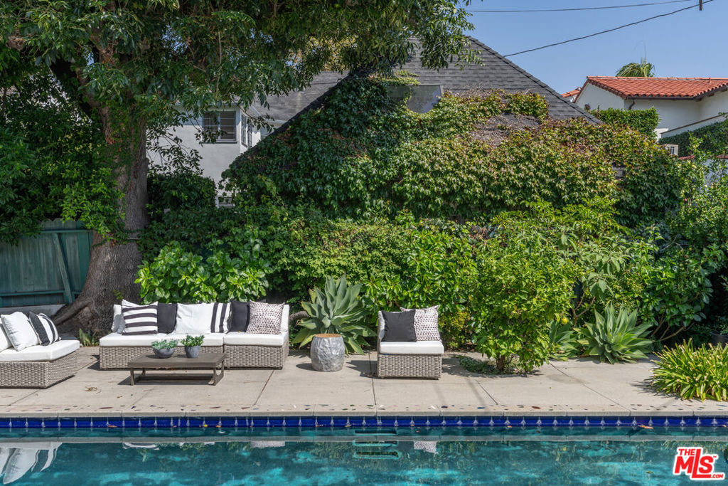 620 N Cherokee Avenue - Photo 25