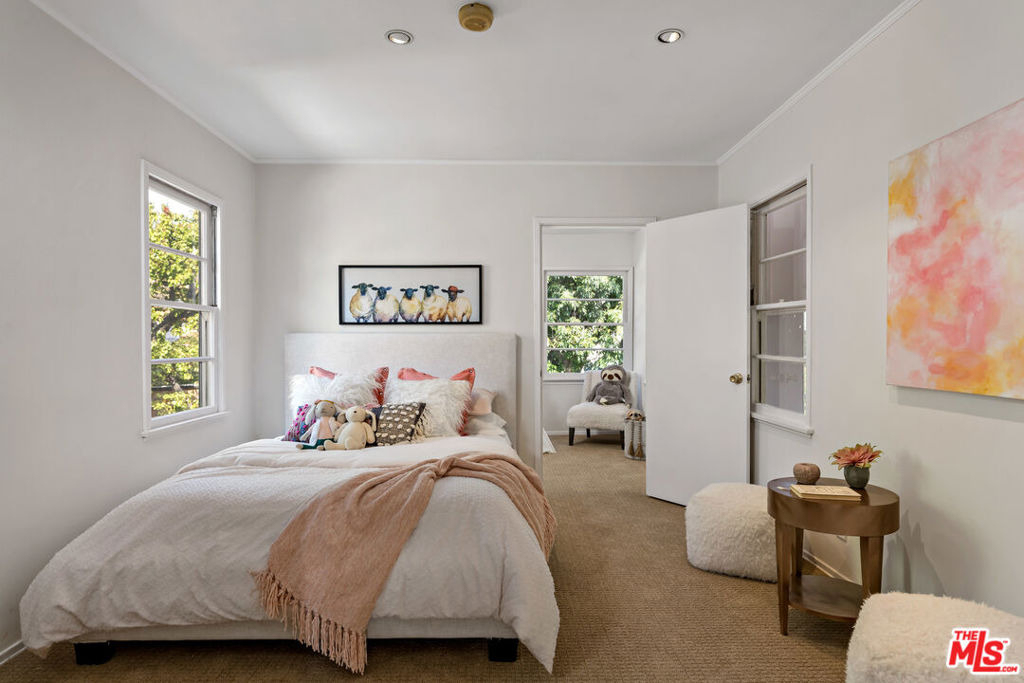620 N Cherokee Avenue - Photo 15