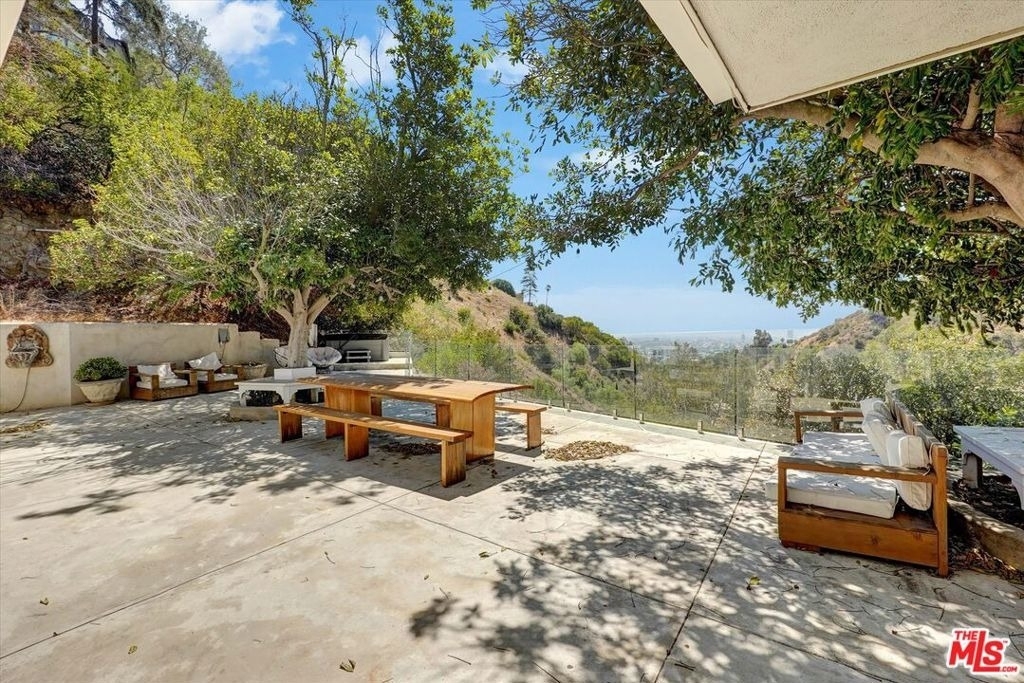 2200 Outpost Drive - Photo 26
