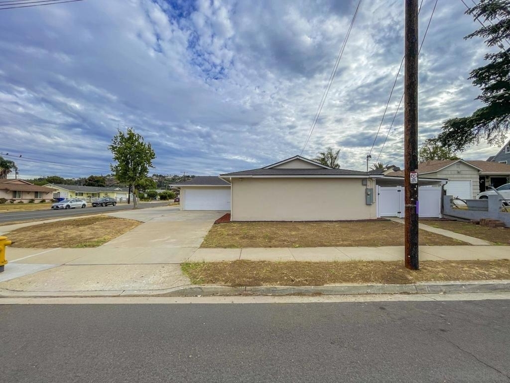 902 Taft Ave - Photo 2