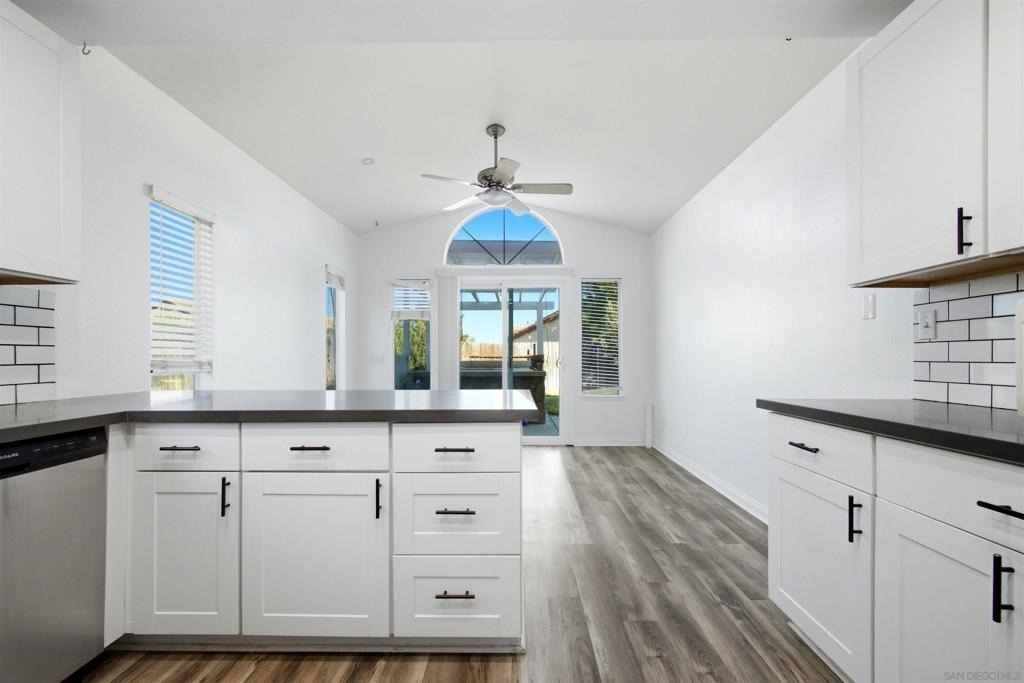 39766 Del Val Dr - Photo 11