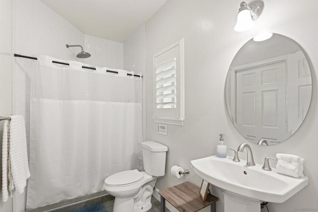 1696 Gil Way - Photo 17