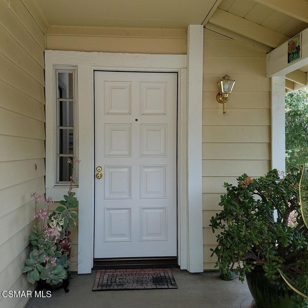 31005 Lexington Way - Photo 2