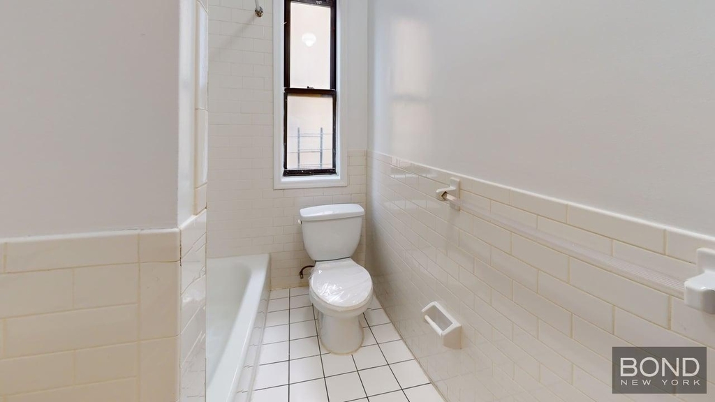 West 171st Street - Photo 8