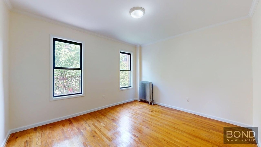 West 171st Street - Photo 2