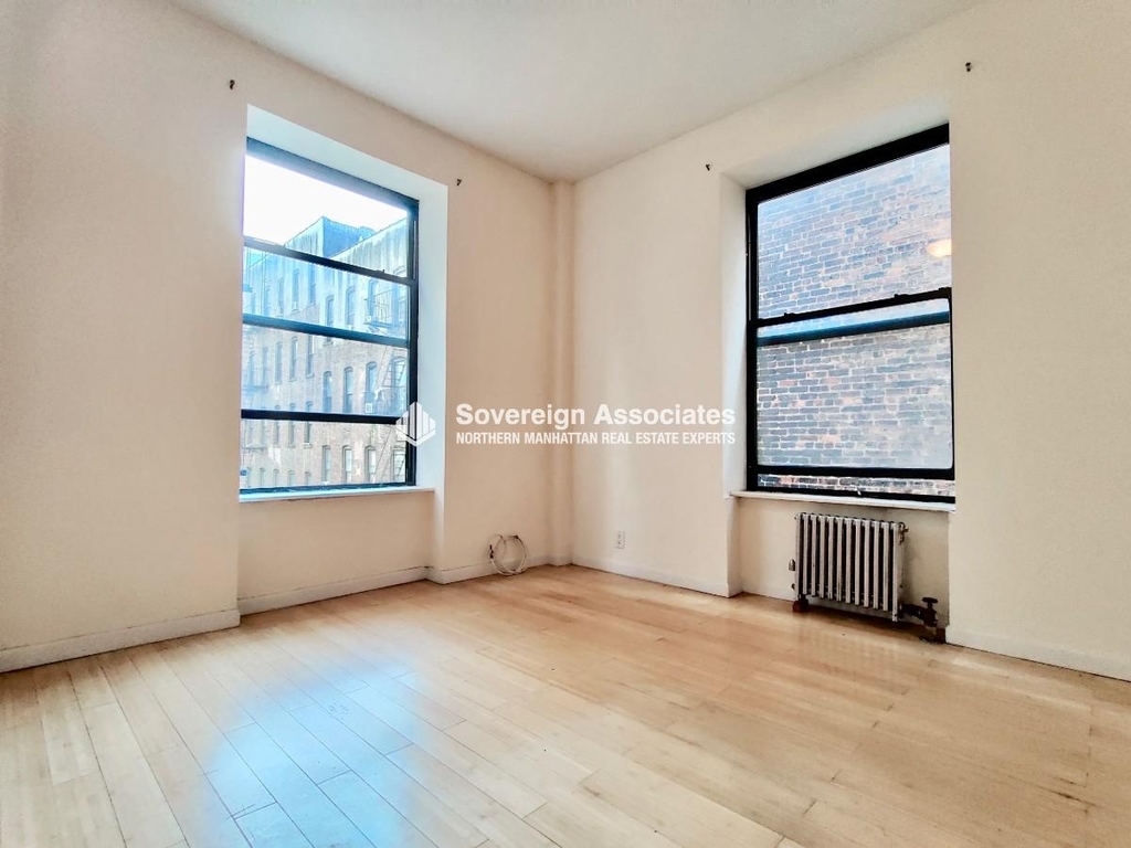 676 Riverside Drive - Photo 2