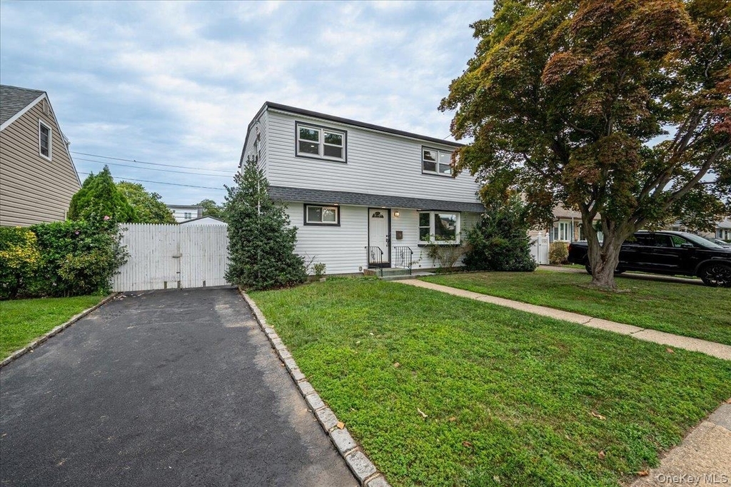 54 Ketcham Avenue - Photo 1