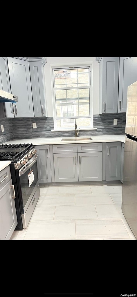34-26 75th Street - Photo 3